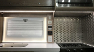 CIRRUS 820 - Éclairage ambiant et bande lumineuse LED